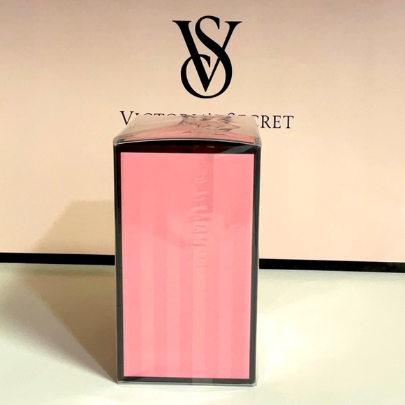 V.S BOMBSHELL - Picture 2 of 5